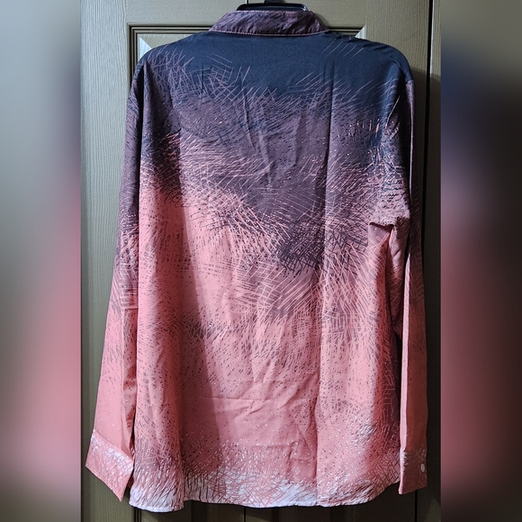 (NWOT) Mens, Size Large, Button Down Long Sleeve, Burgundy/Rose Gold - Picture 3 of 3